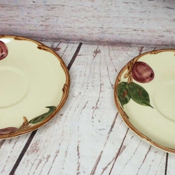 2 Hand-Decorated Saucers Made In California By Franciscan - Picture 5 of 6